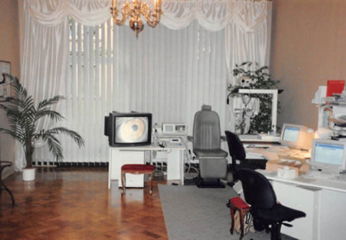 Untersuchungszimmer Potsdamer Augenklinik 1991